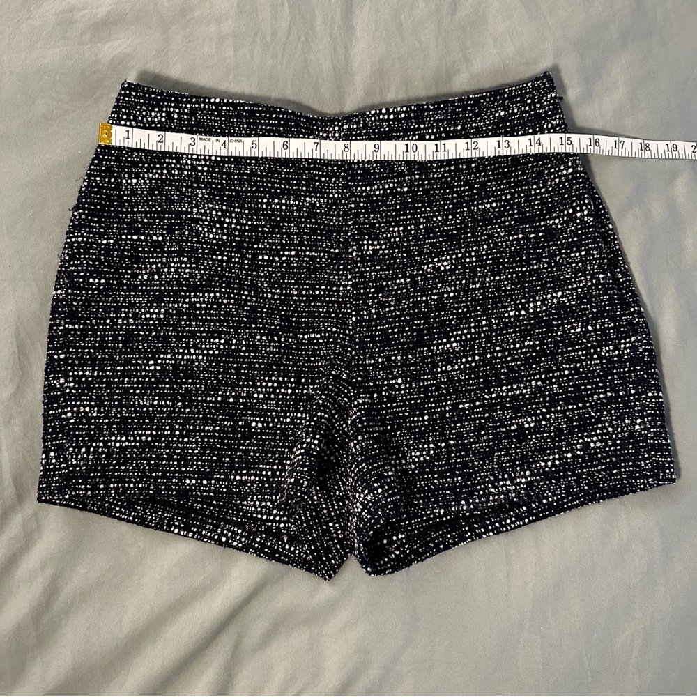 Express shorts - Picture 2 of 4